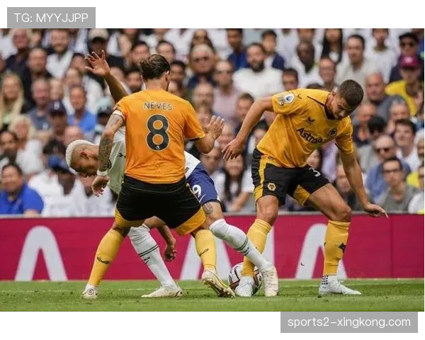 西甲与英超冬窗支出差距悬殊折射联赛财政实力结构性分化